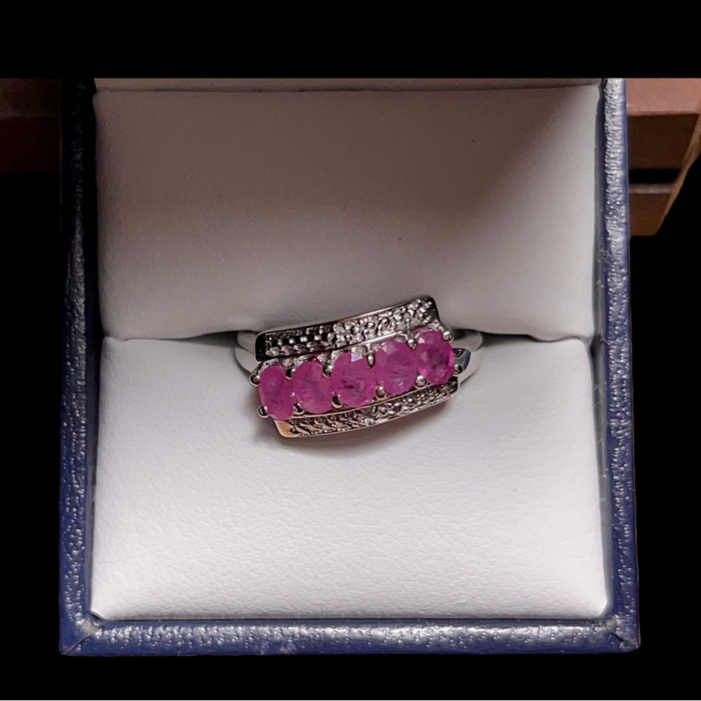 5 Natural Ruby Stones Sterling Silver Ring Size 6.5